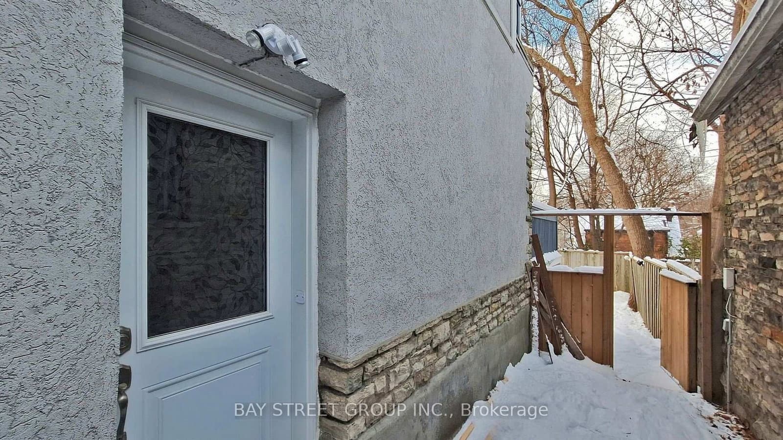 390 Roehampton Avenue, Unit Basement - Image 2