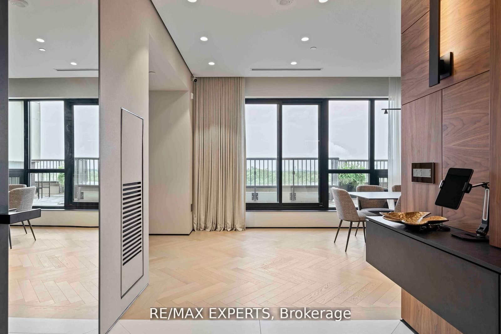 1700 Avenue Road, Unit 702 - Image 3