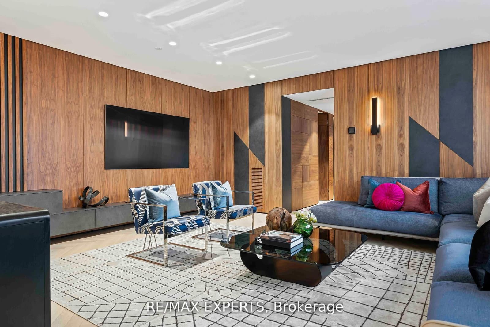 1700 Avenue Road, Unit 702 - Image 6