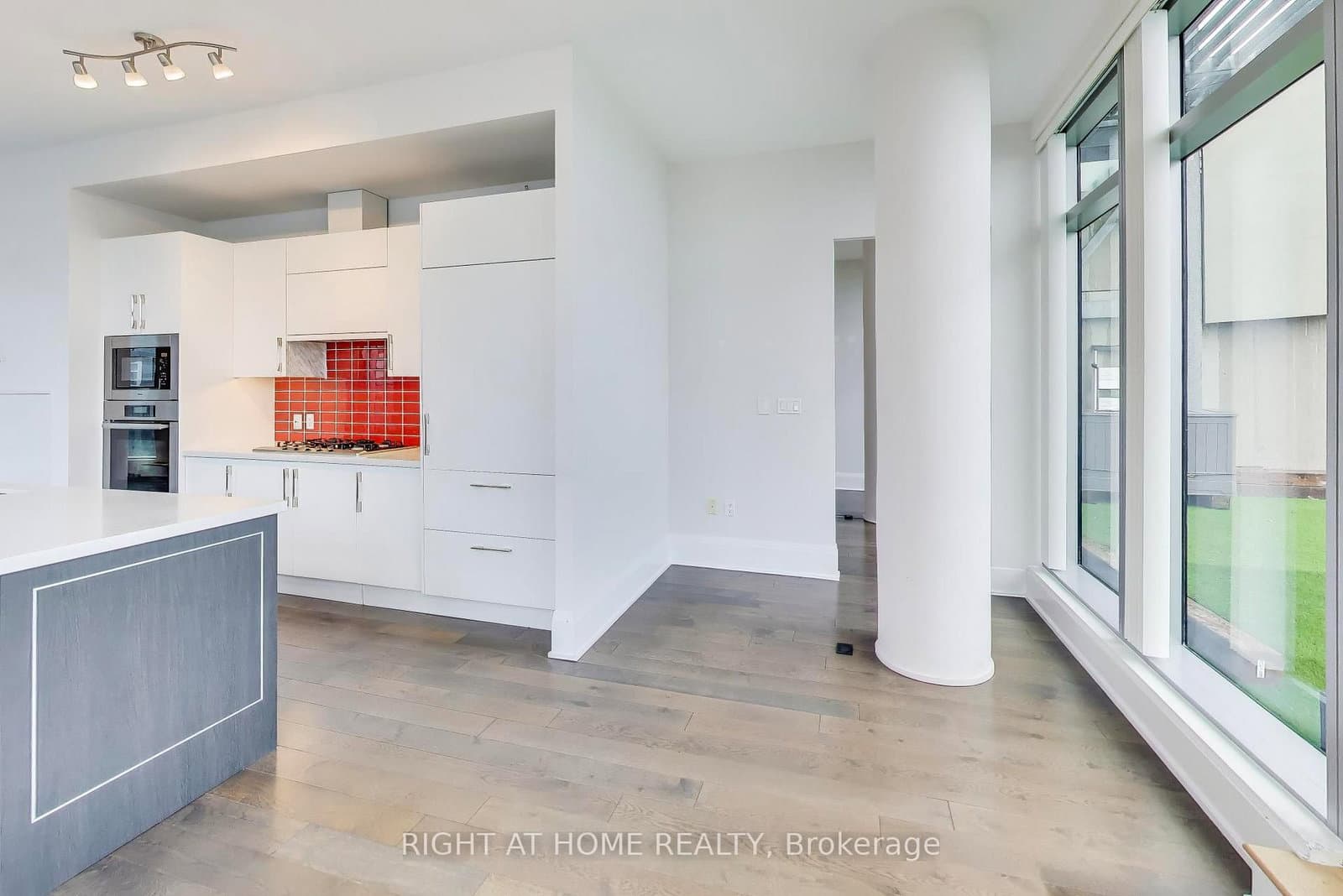 39 Queens Quay E, Unit 1126 - Image 5