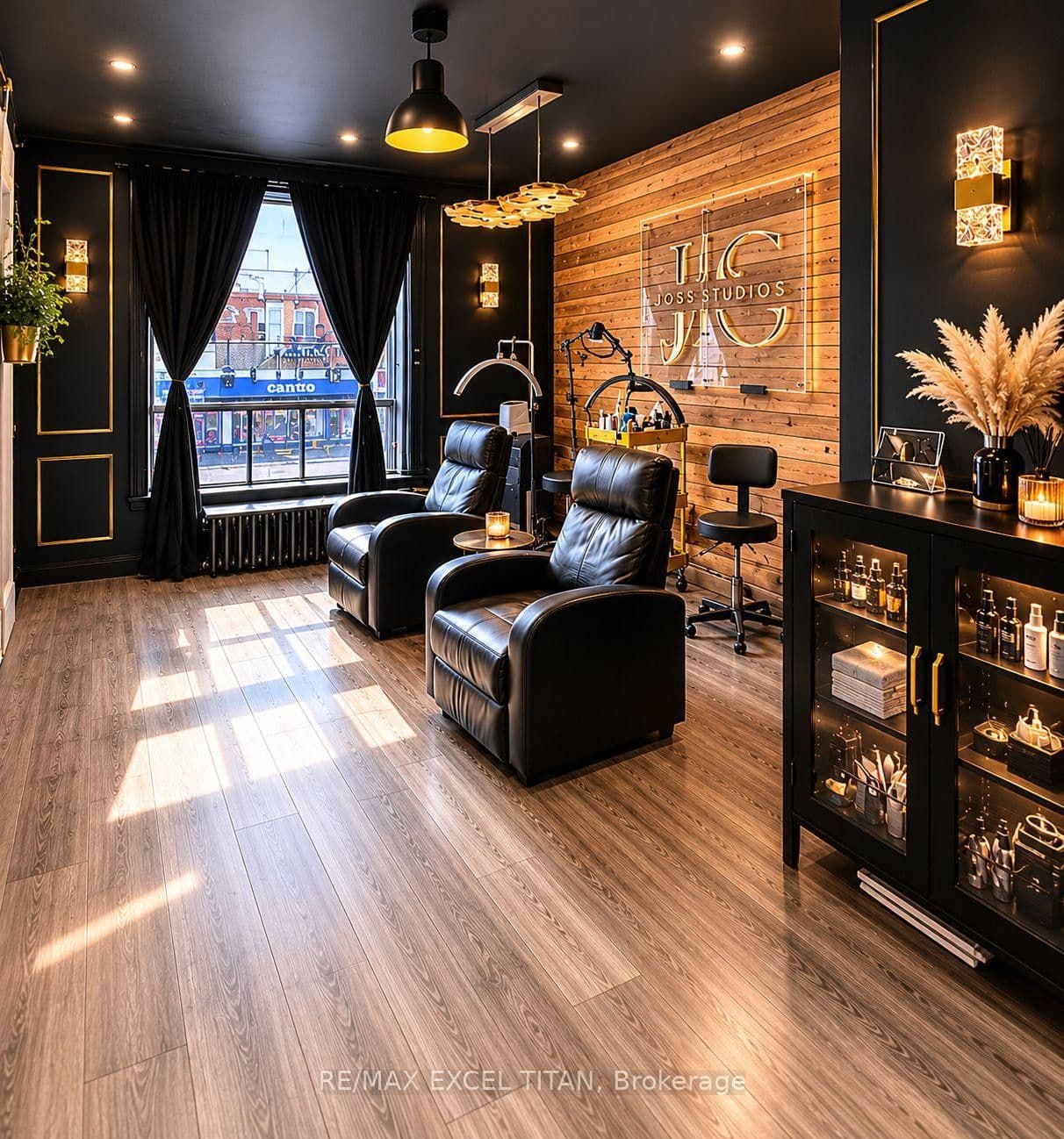 2481 Yonge Street E, Unit A - Image 2