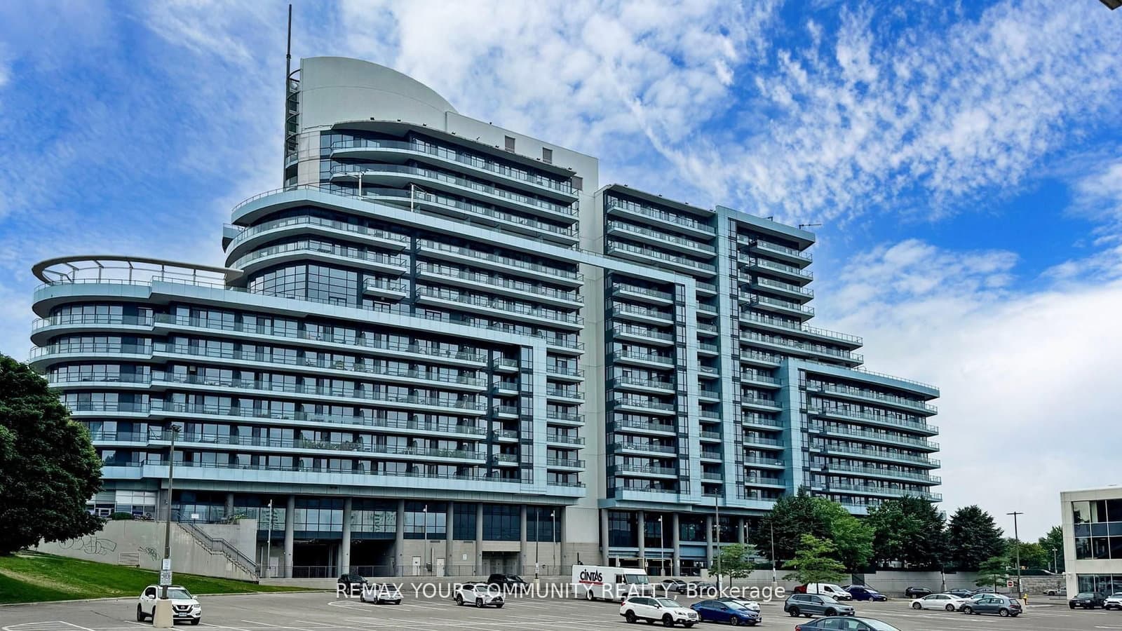 2885 Bayview Avenue, Unit 913 - Image 3