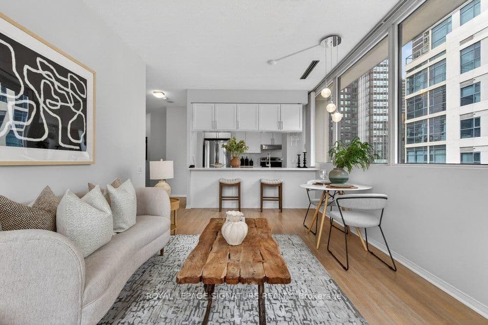 555 Yonge Street, Unit 707 - Image 4