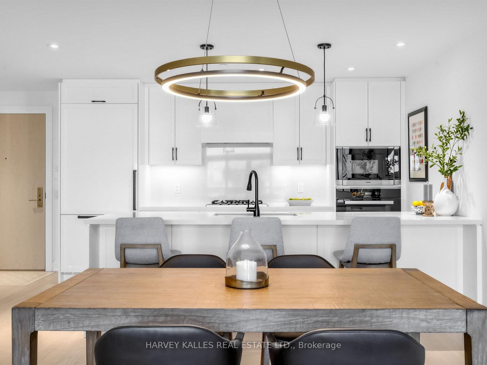 1 Strathgowan Avenue, Unit 605 - Image 3