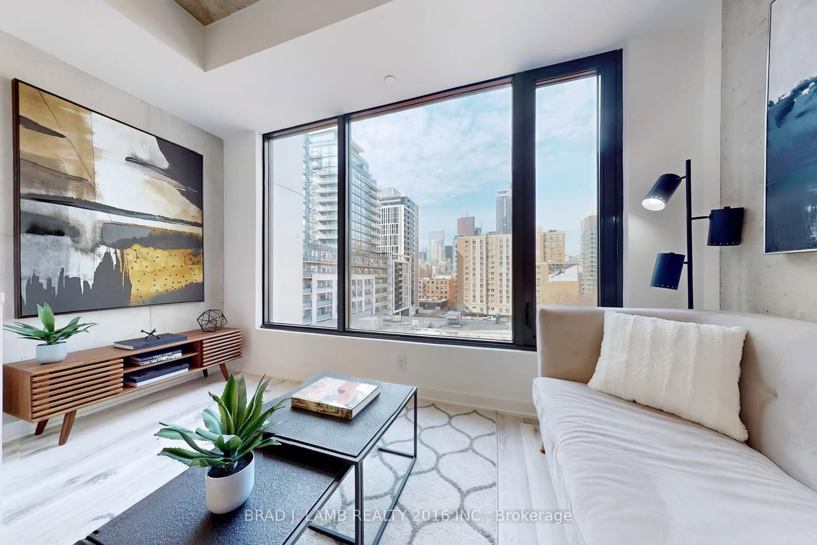 55 Ontario Street, Unit 718 - Image 4