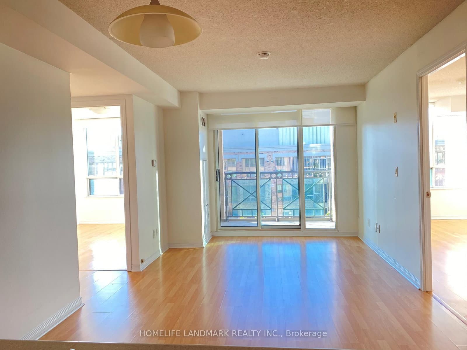205 The Donway W, Unit 615 - Image 4