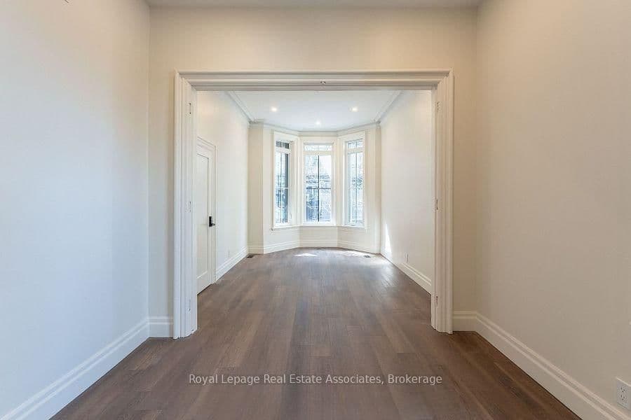 54 Stewart Street - Image 5