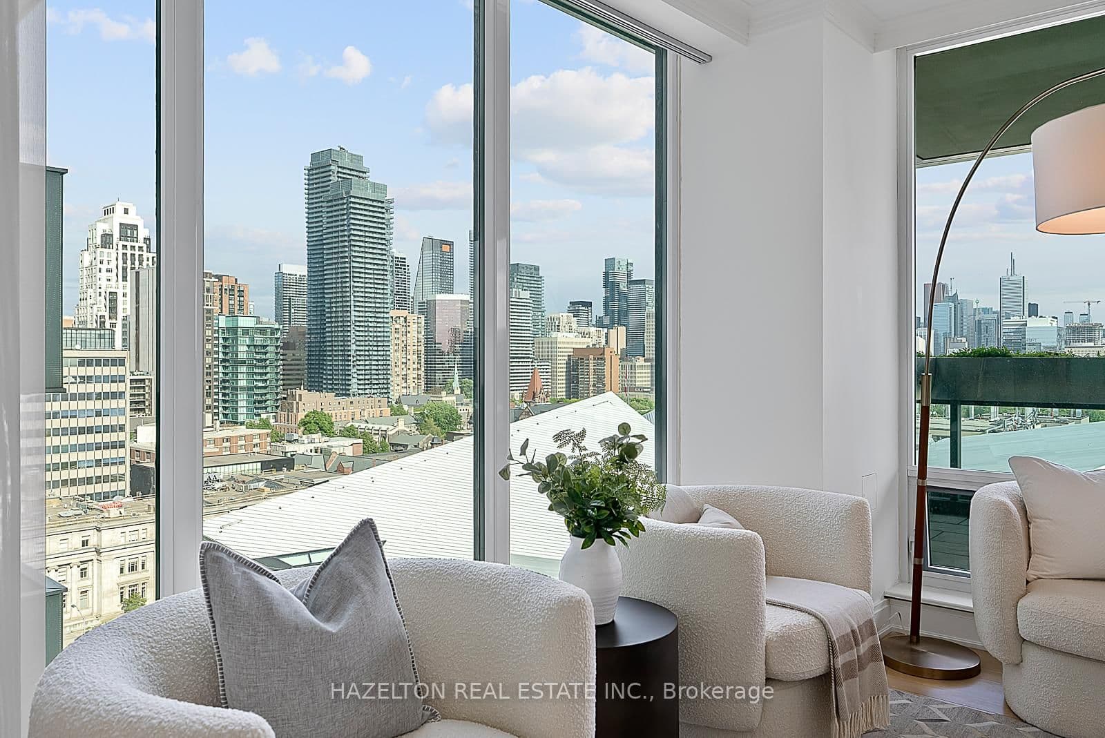206 Bloor Street W, Unit 1402 - Image 6