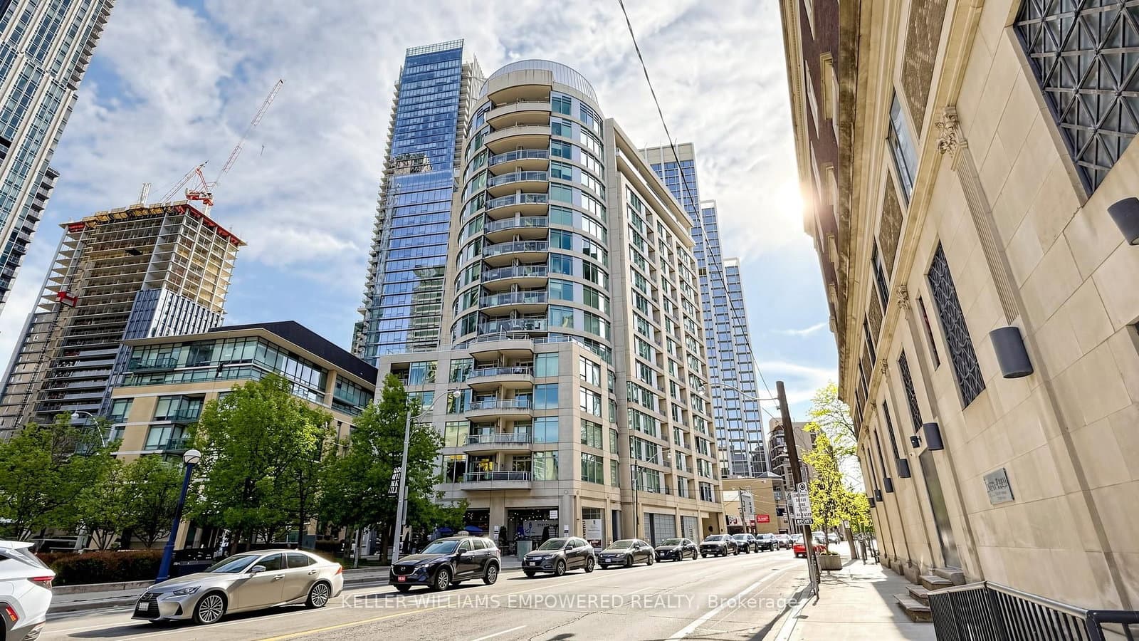 8 Scollard Street, Unit 311 - Image 2