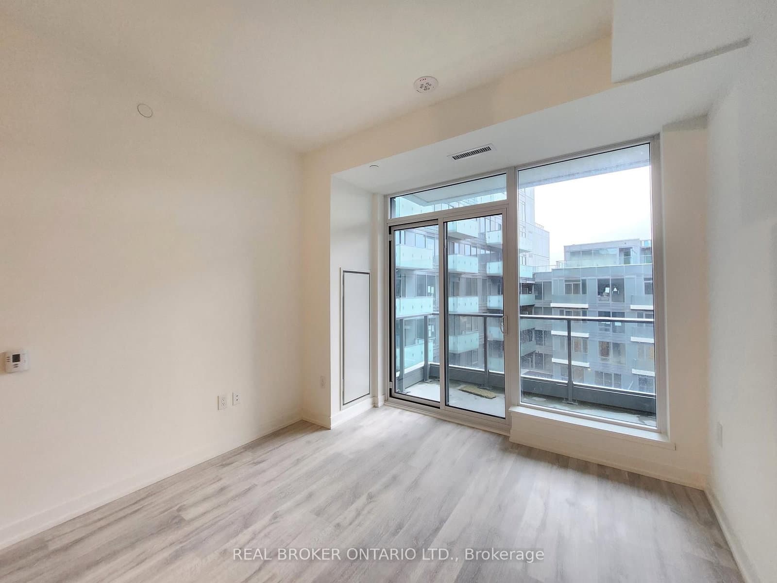 7 Golden Lion Heights, Unit N625 - Image 5