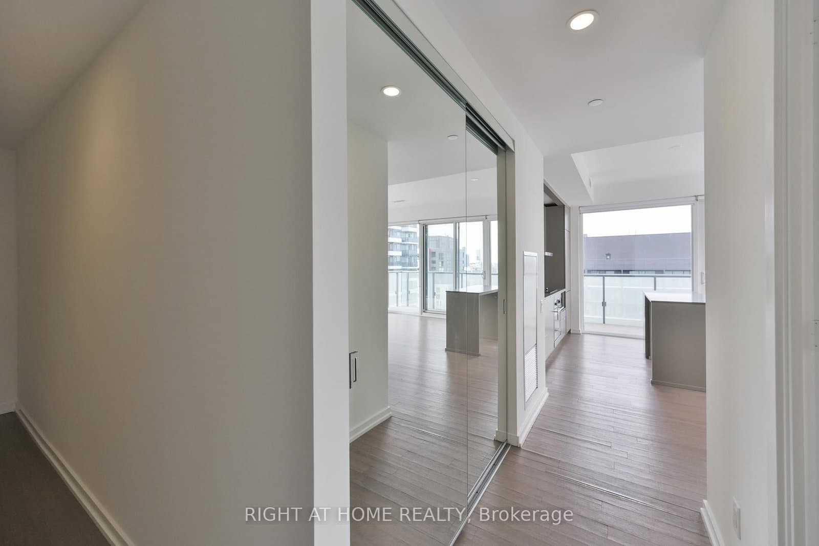 101 Peter Street W, Unit 3903 - Image 4