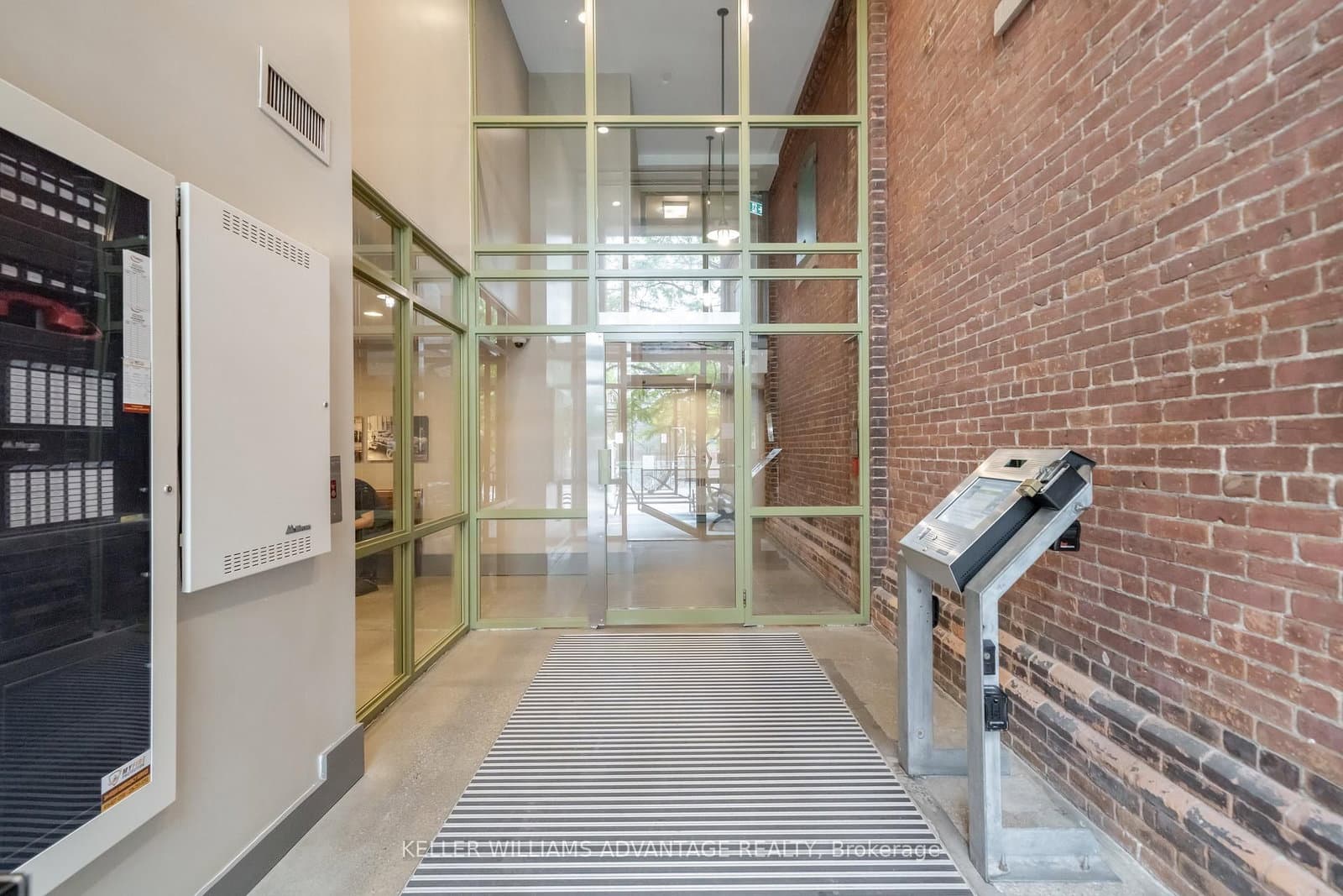 70 Mill Street, Unit Sub Penthouse SP09 - Image 3