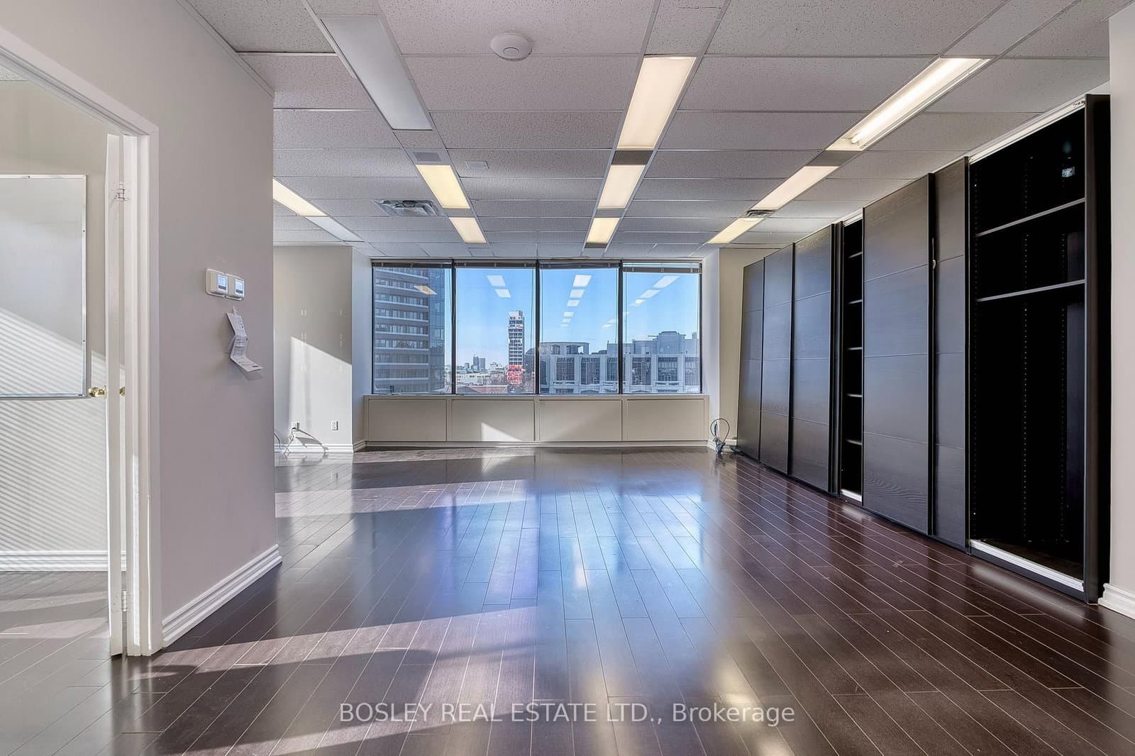 920 Yonge Street, Unit 800 - Image 2
