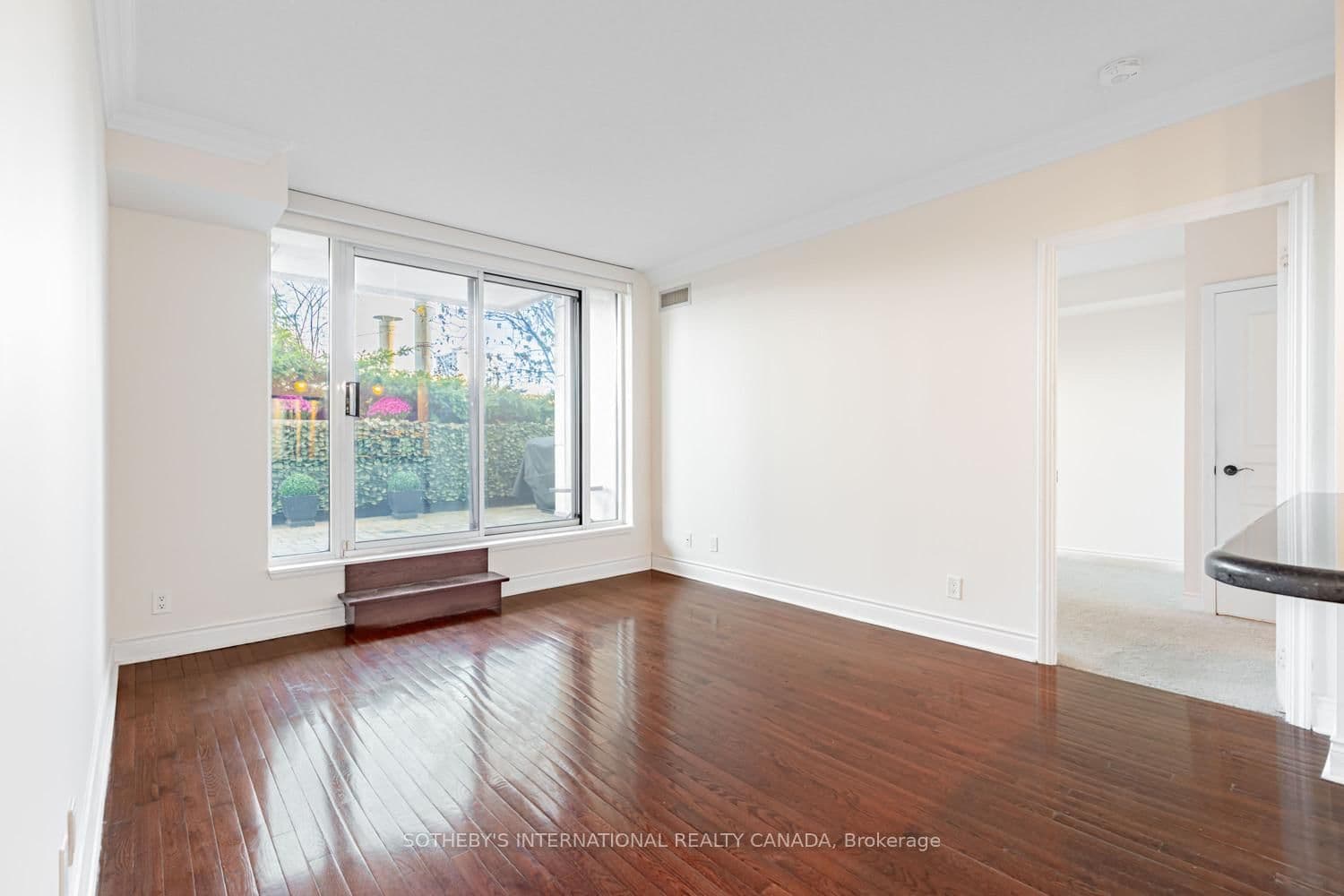 10 Delisle Avenue, Unit 327 - Image 3