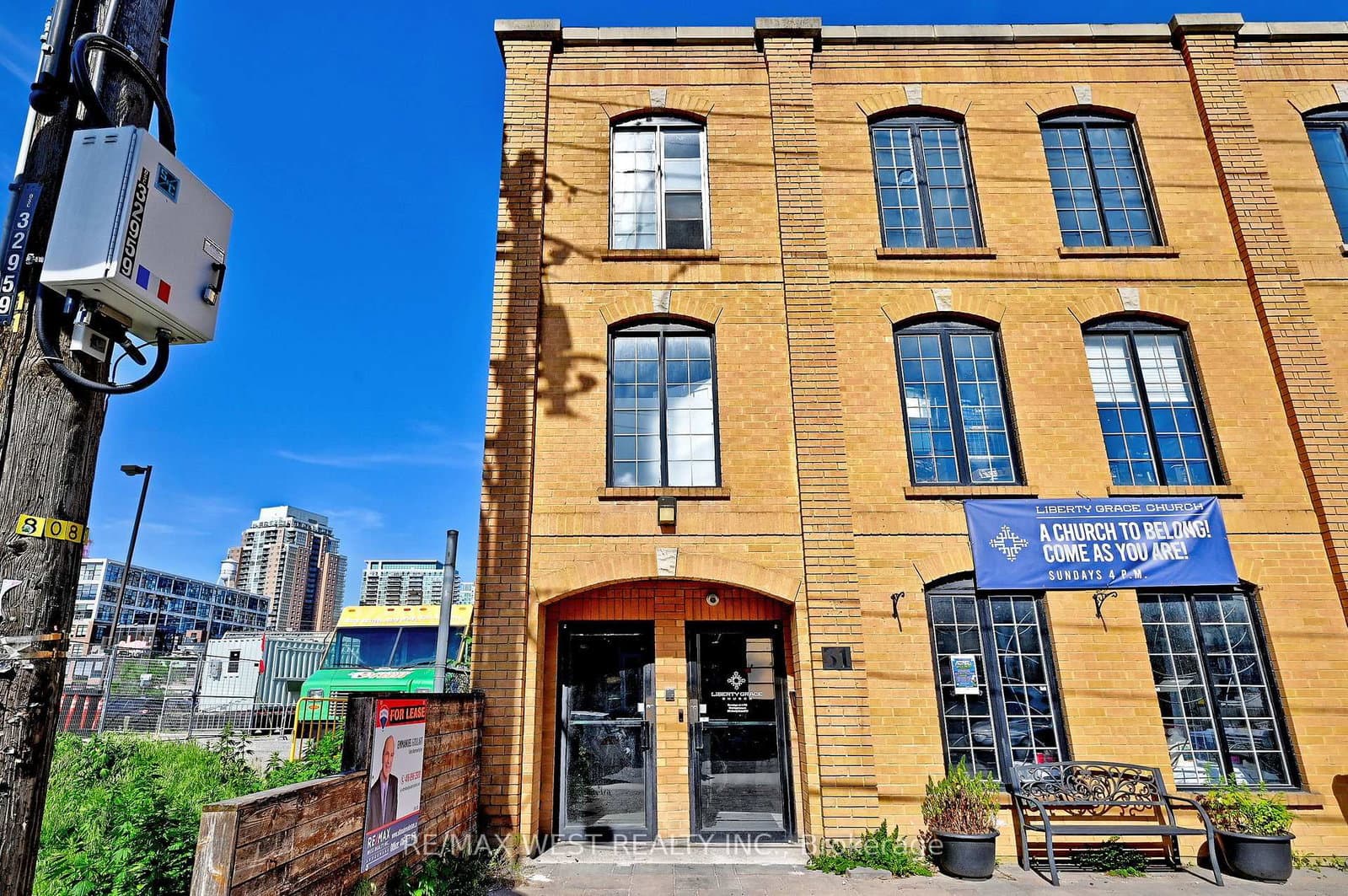 31 Atlantic Avenue, Unit 3rd Fl - Image 4
