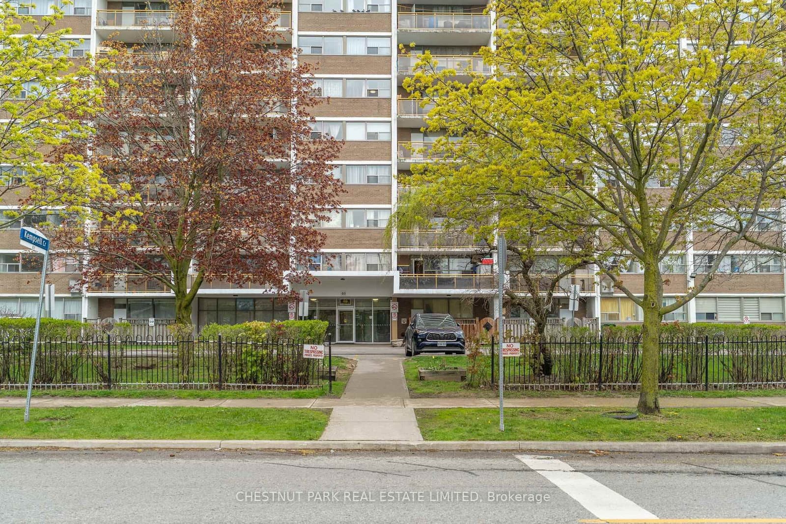 40 Godstone Road, Unit 1507 - Image 2