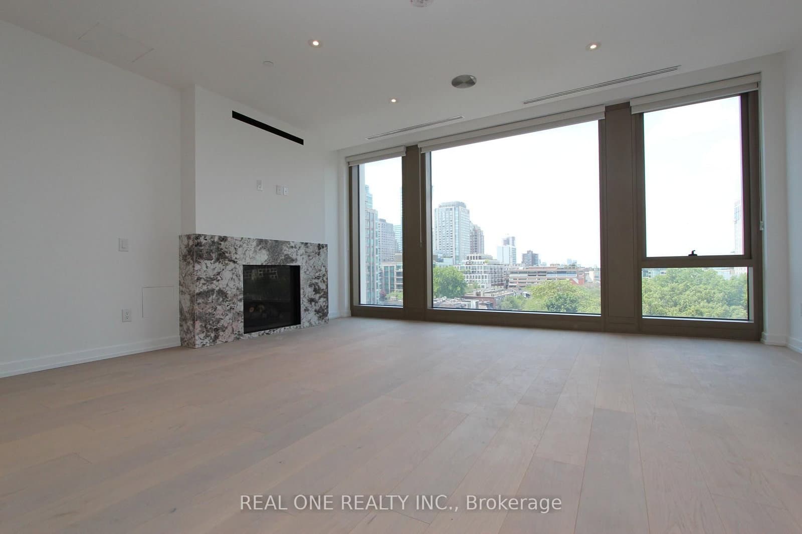 1315 Bay Street, Unit 804 - Image 2