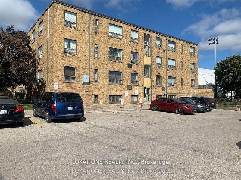 2135 Avenue Road, Unit 205 - Image 2