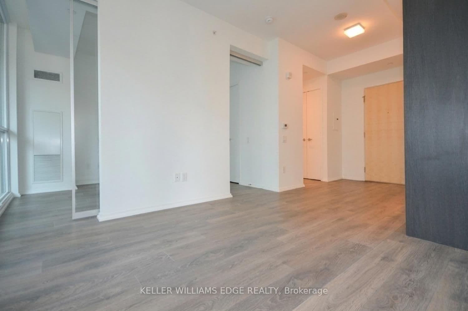 45 Charles Street E, Unit 4005 - Image 4