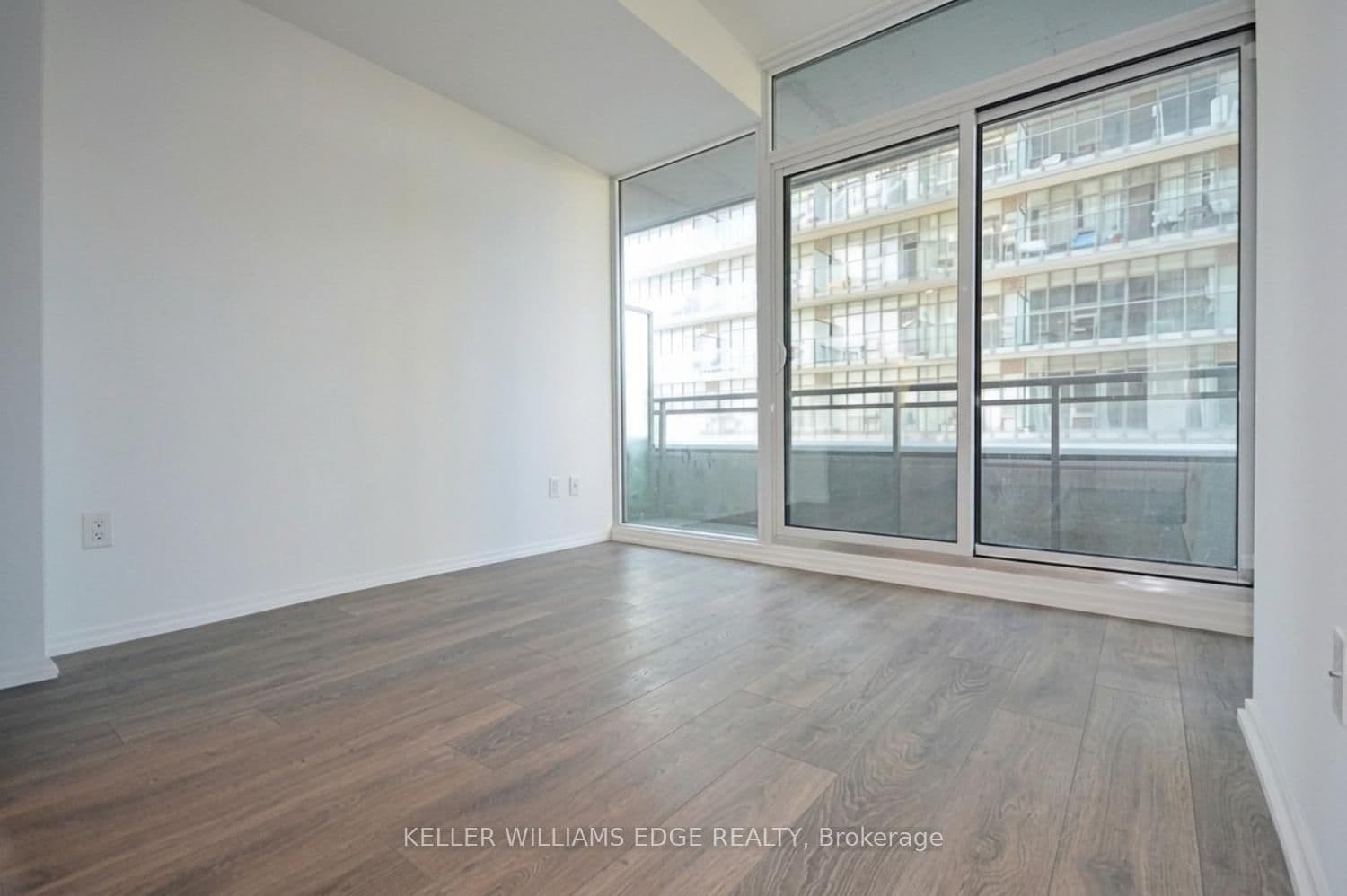 45 Charles Street E, Unit 4005 - Image 5