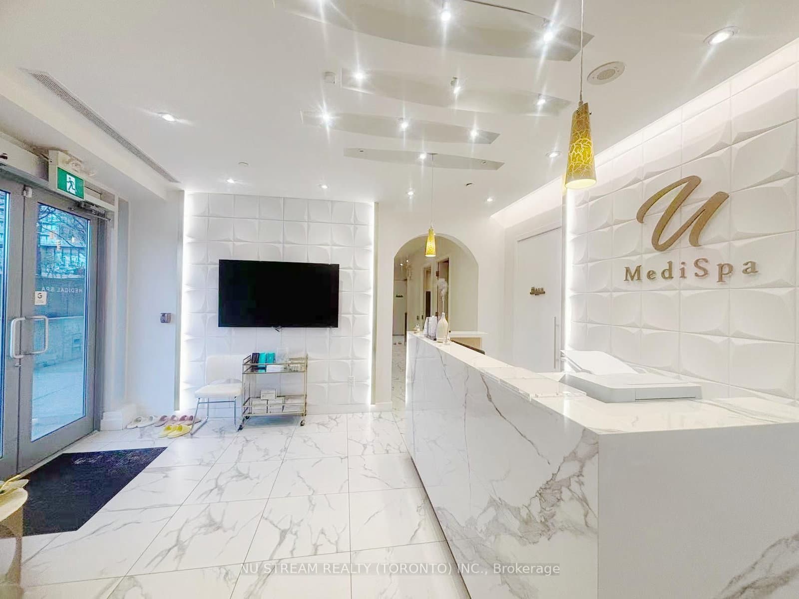90 Esther Shiner Boulevard - Image 2