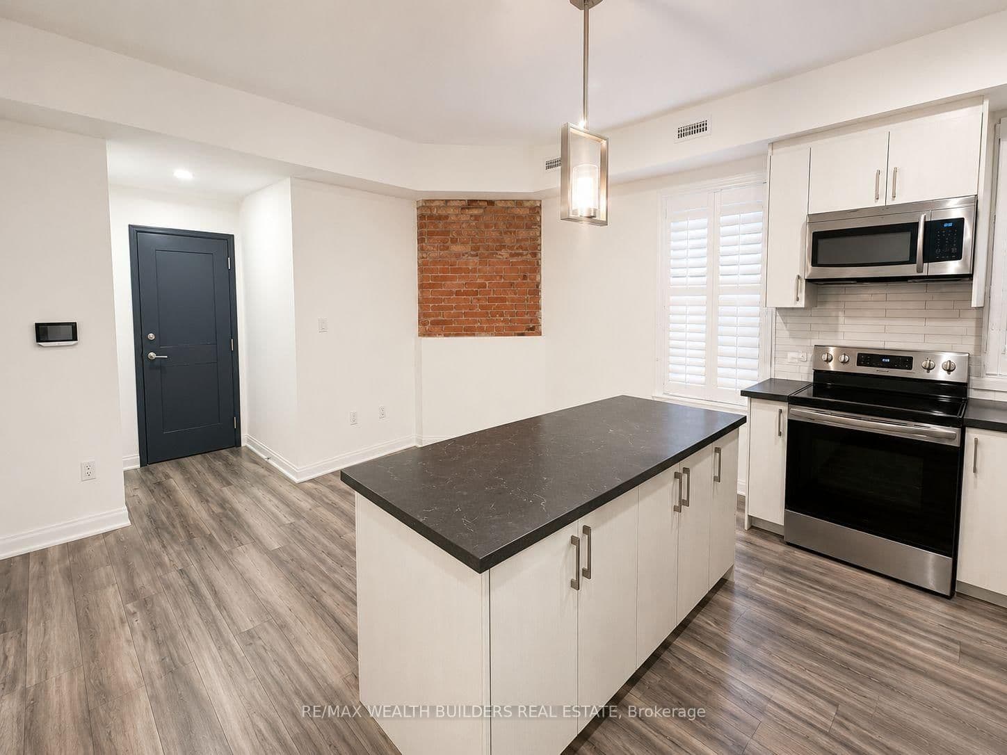 211 Jarvis Street, Unit 4 - Image 4