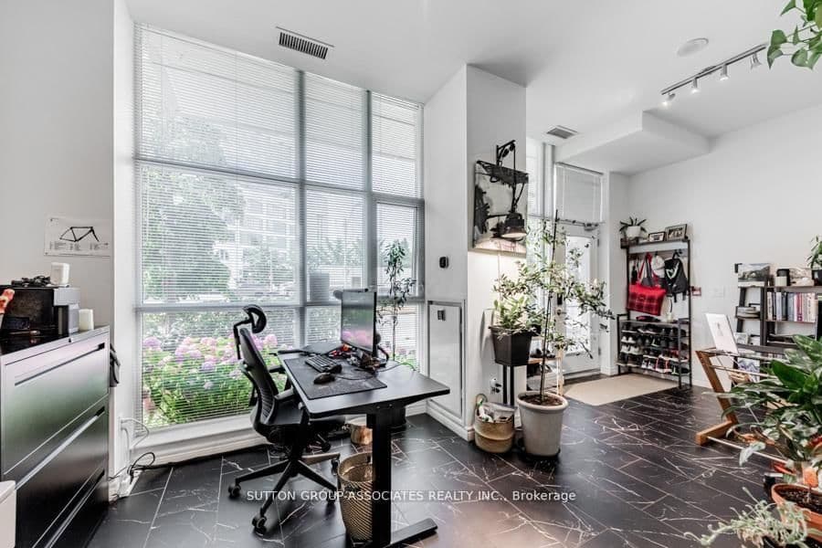 618 A Fleet Street, Unit 110 - Image 3