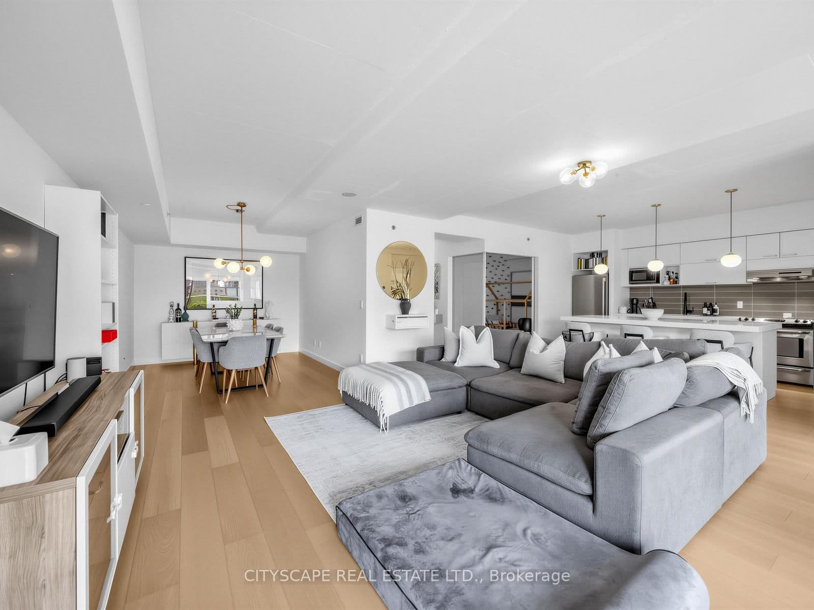 55 Stewart Street, Unit 924 - Image 3