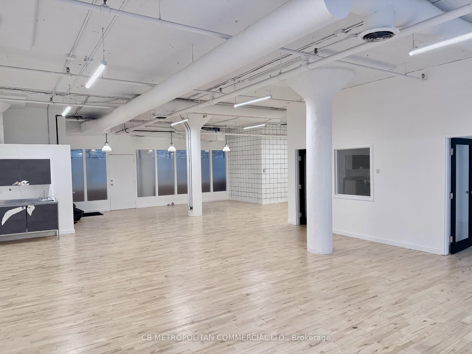 626 King Street W, Unit 202 - Image 5