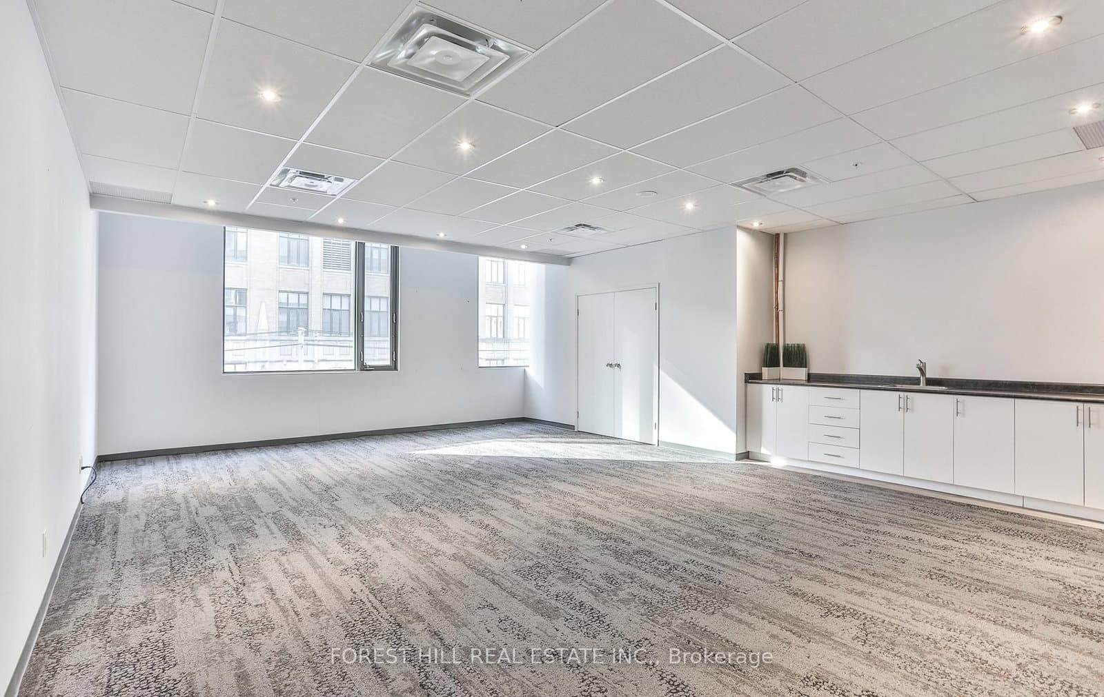334 Adelaide Street, Unit 206 - Image 3