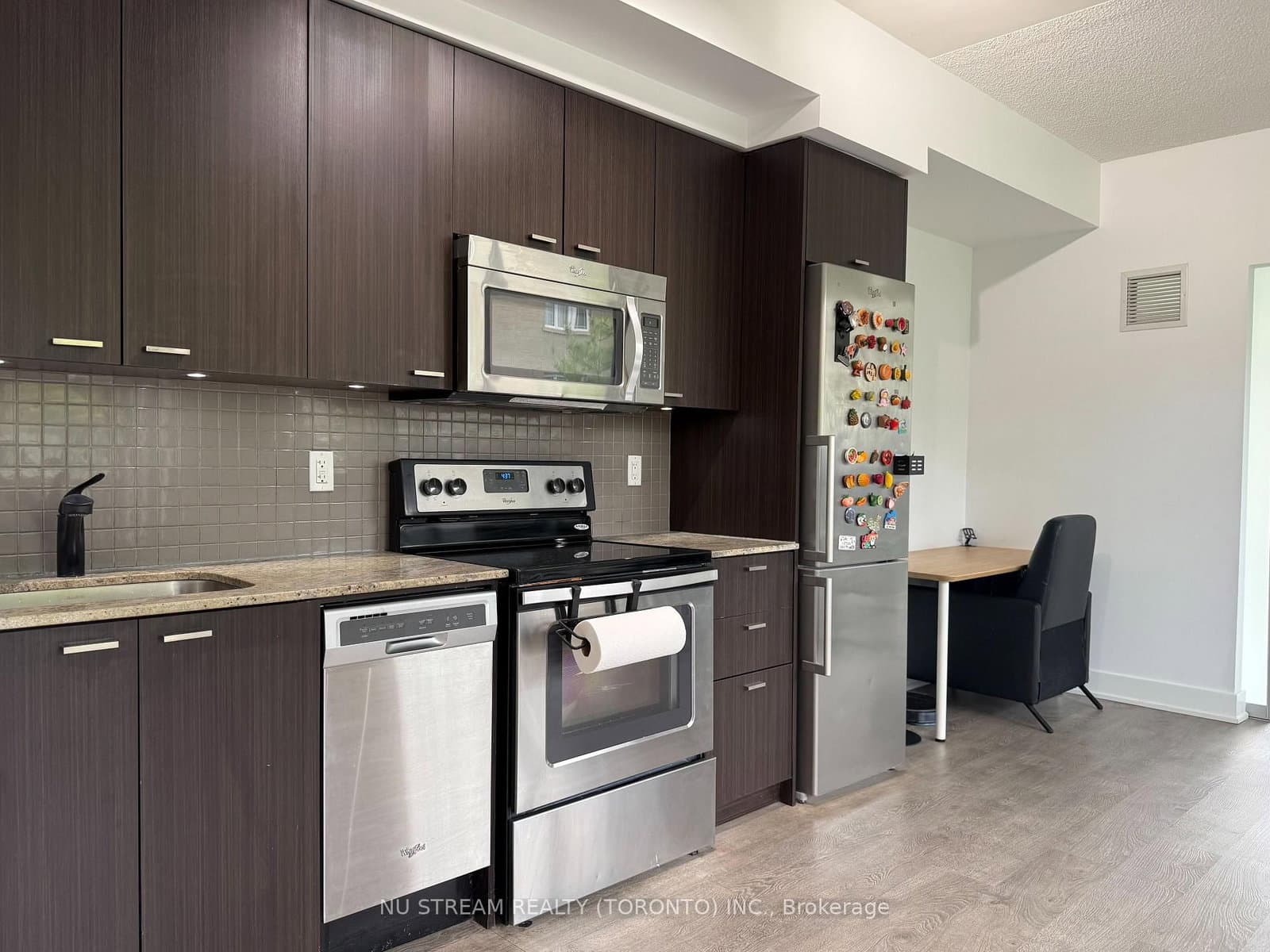 88 Sheppard Avenue E, Unit 211 - Image 4