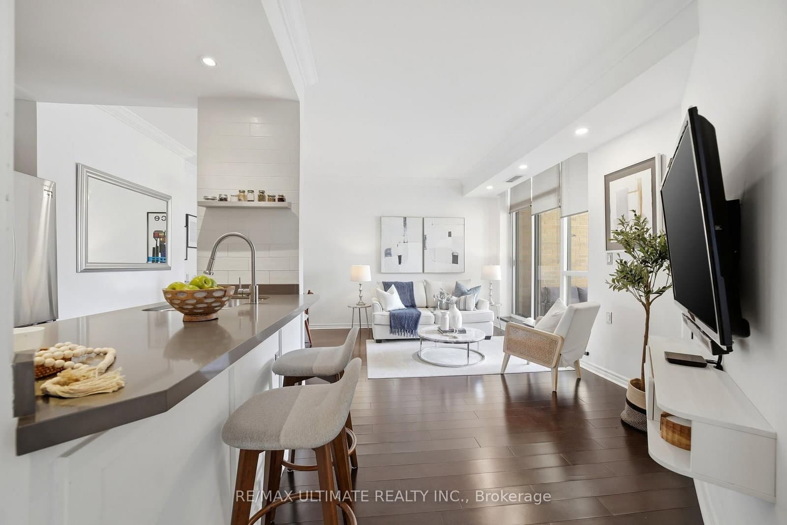 1750 Bayview Avenue, Unit 405 - Image 2
