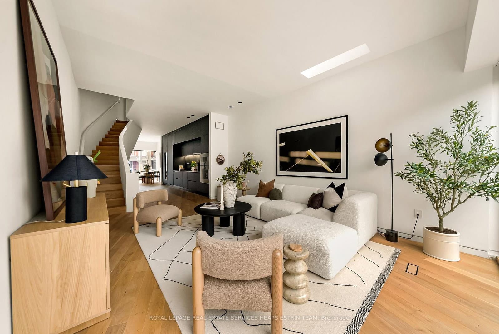 44 Foxley Street - Image 5