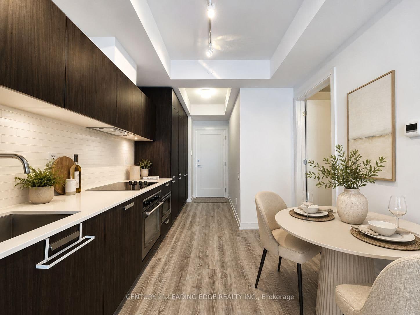 50 Charles Street E, Unit 3906 - Image 4