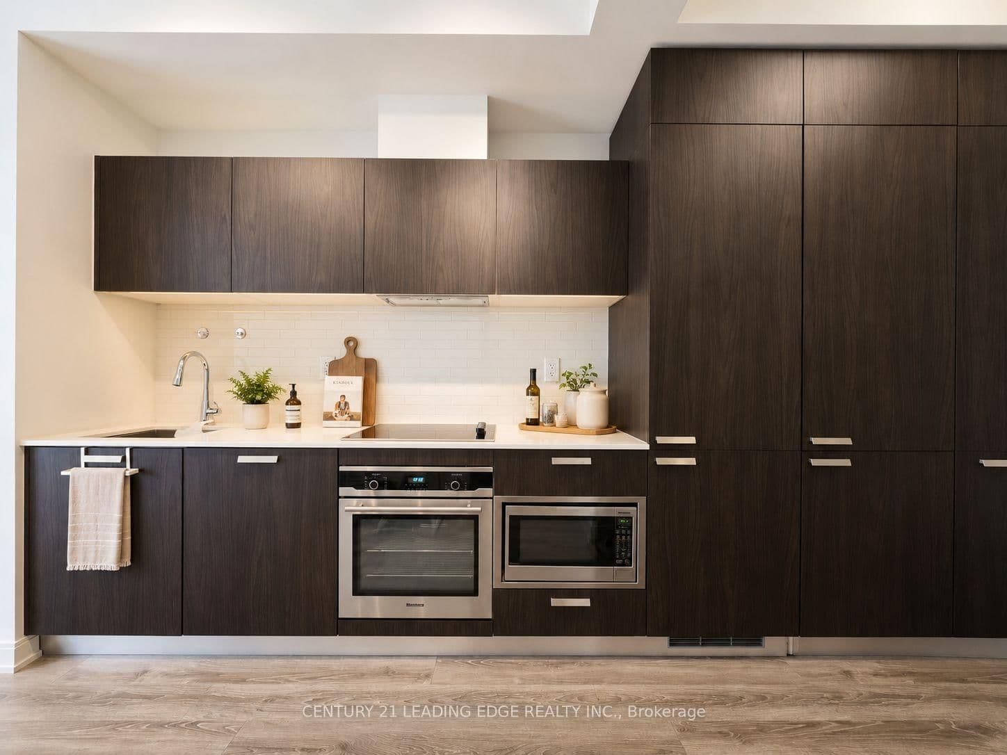 50 Charles Street E, Unit 3906 - Image 6