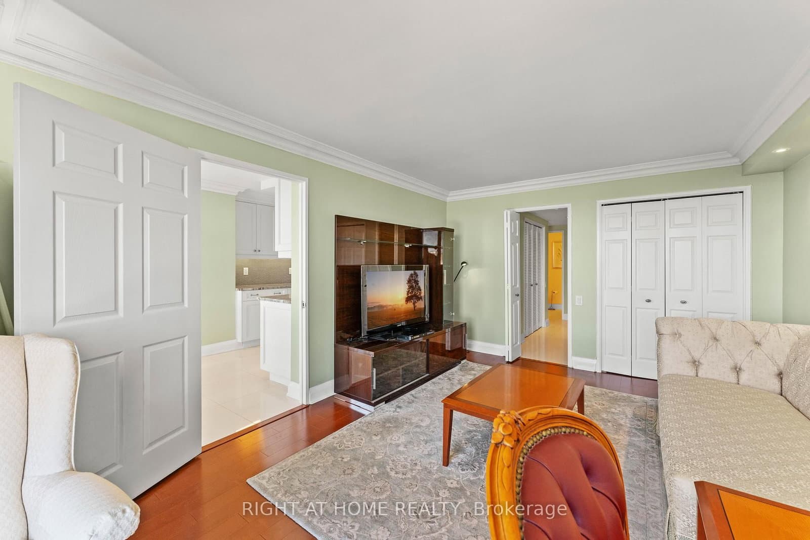 3 Concorde Place, Unit 1503 - Image 5