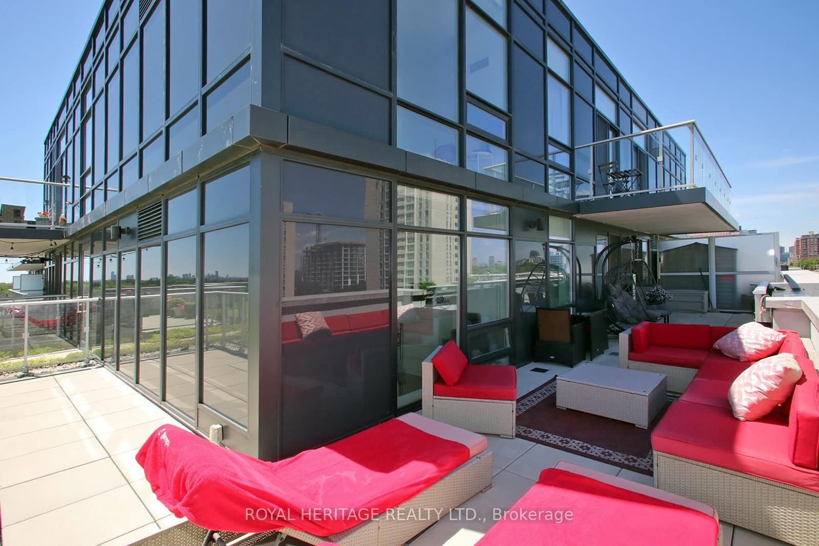 621 Sheppard Avenue E, Unit TPH08 - Image 6