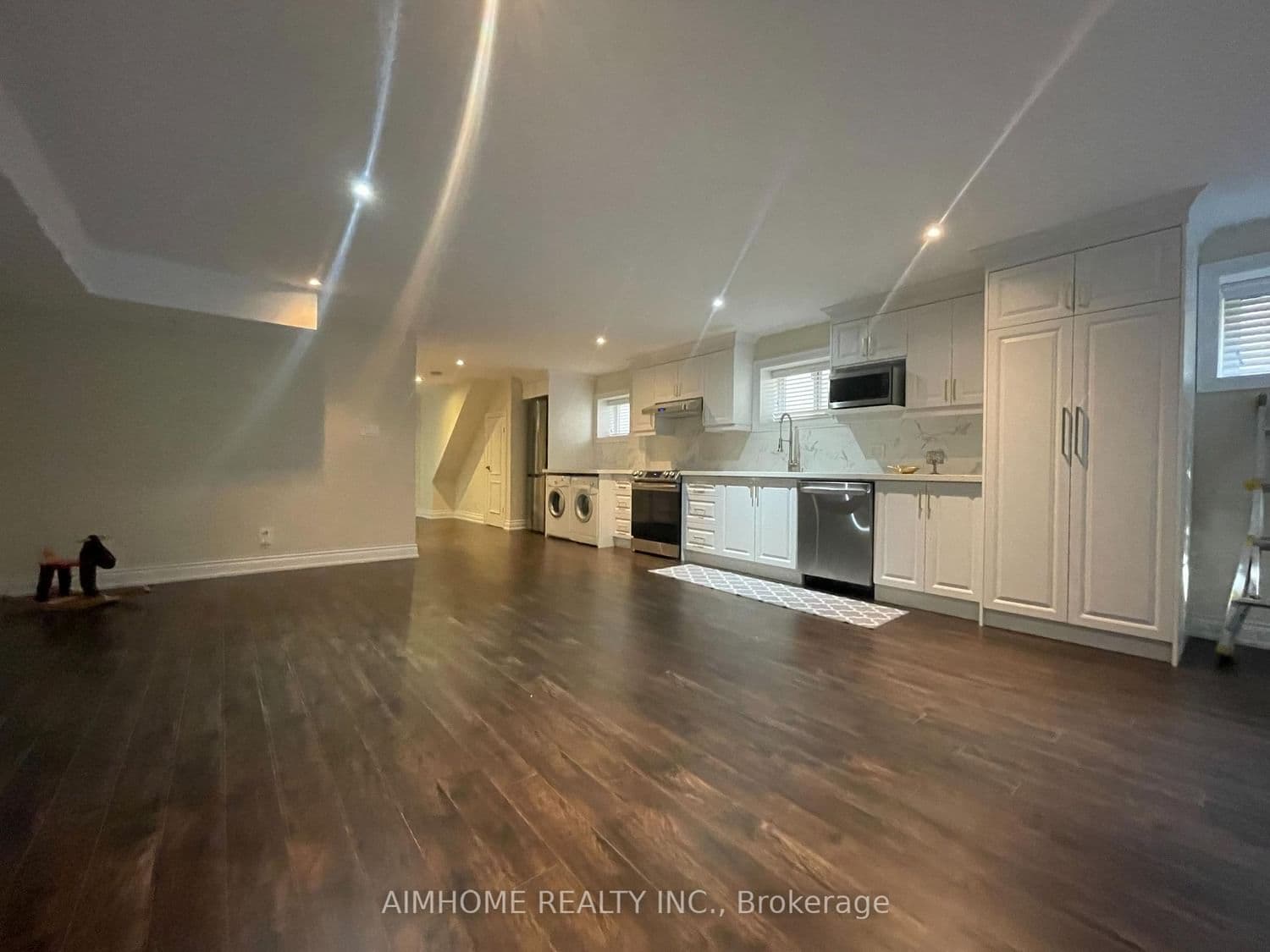 10 Hoyle Avenue - Image 5