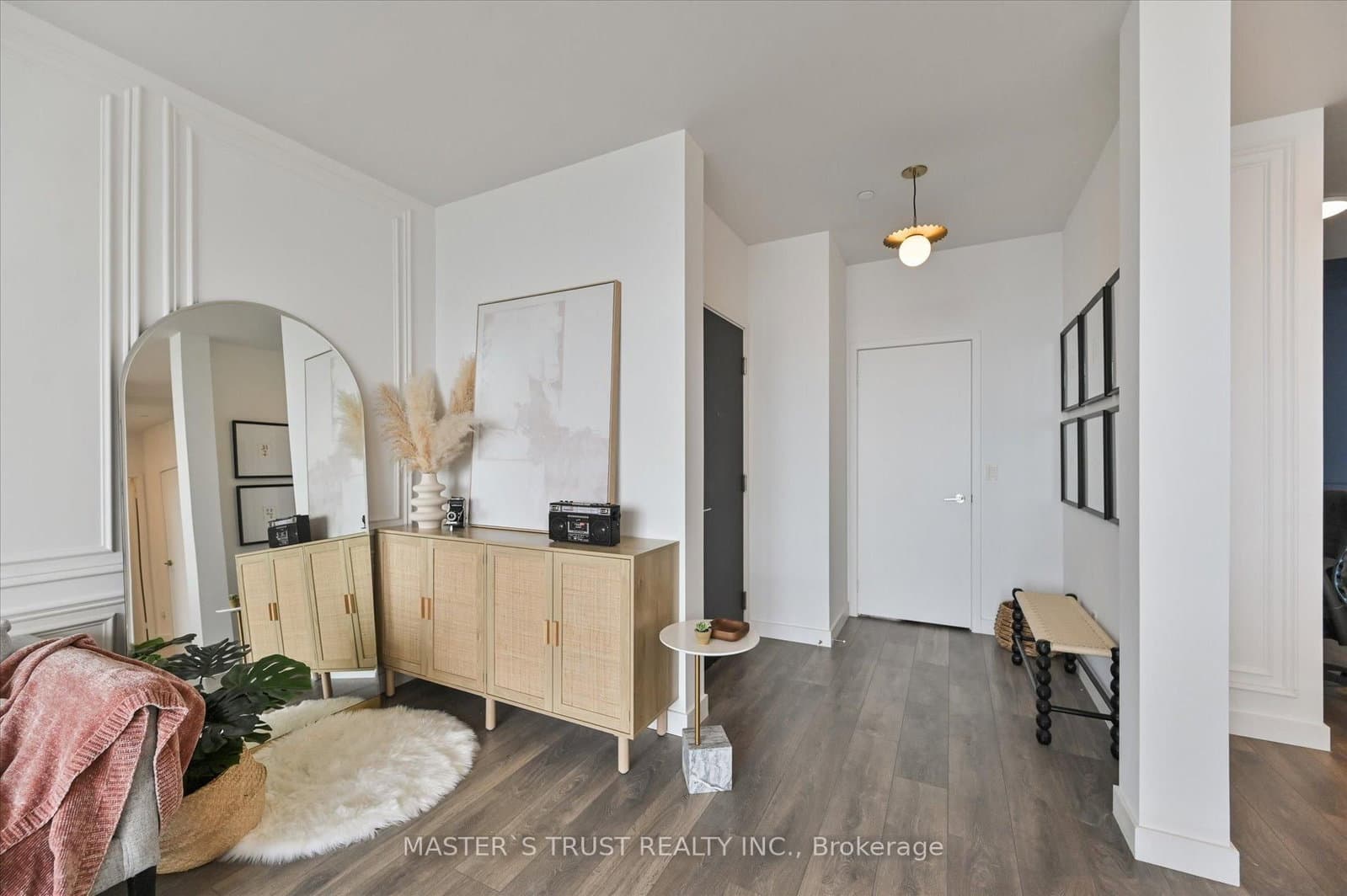 8 Eglinton Avenue E, Unit PH5801 - Image 6