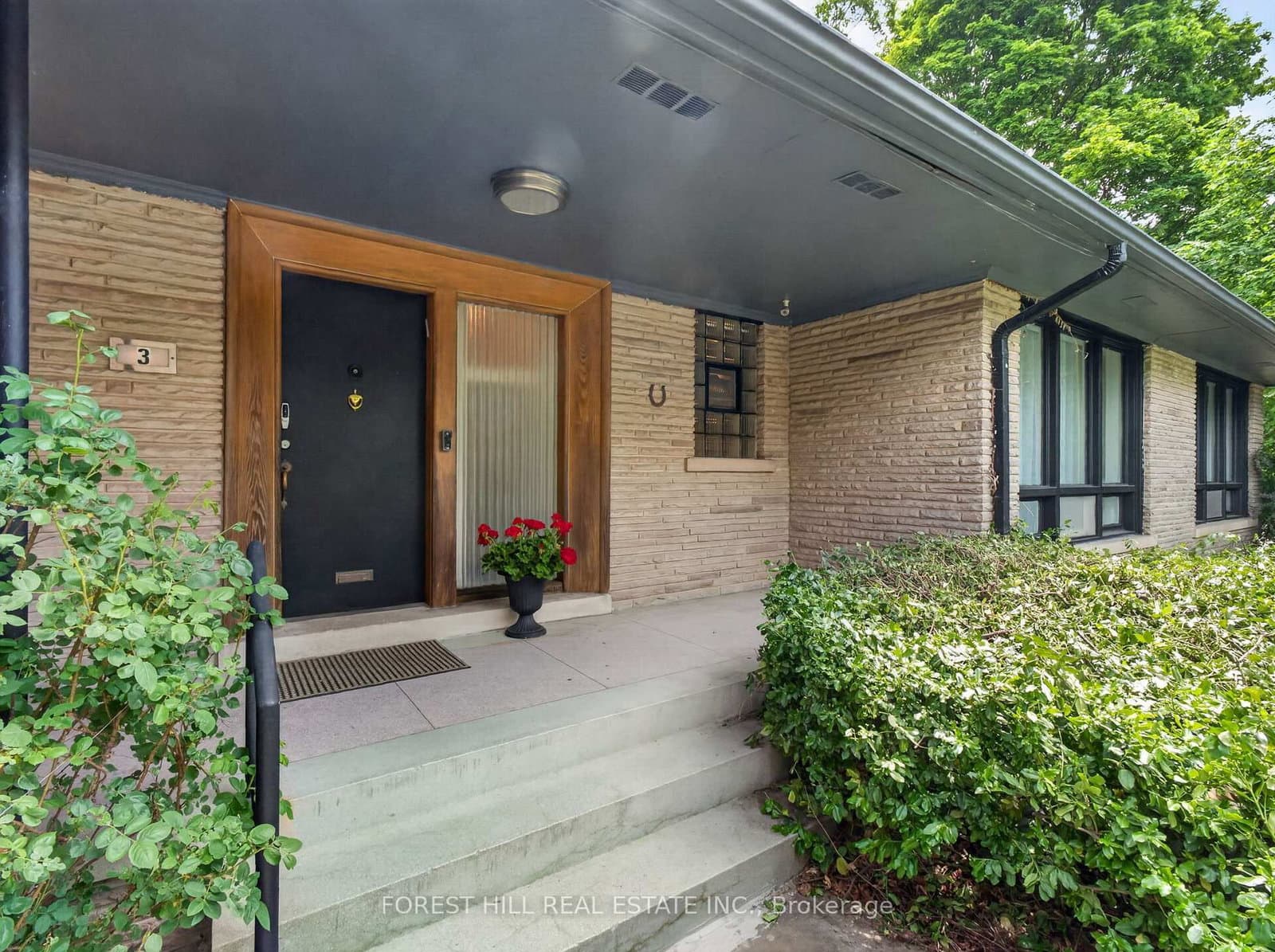 3 Glen Rush Boulevard - Image 6