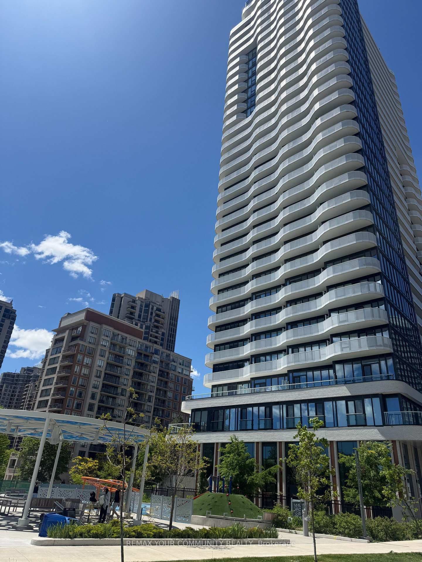 15 Holmes Avenue, Unit 401 - Image 1