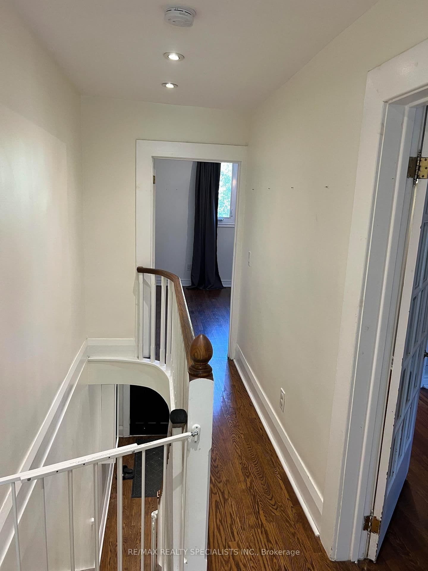 121 MAPLEWOOD Avenue - Image 4