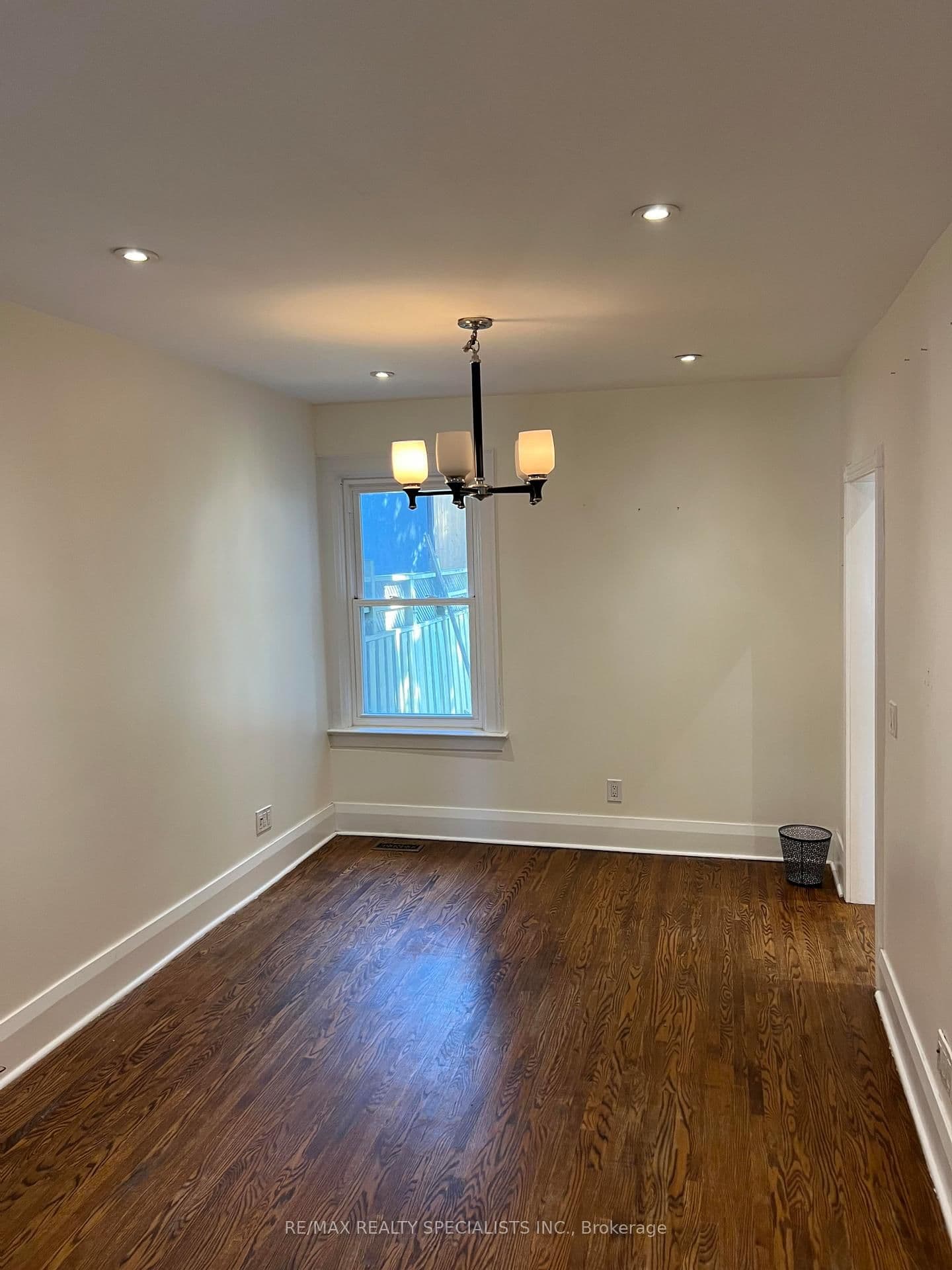 121 MAPLEWOOD Avenue - Image 5