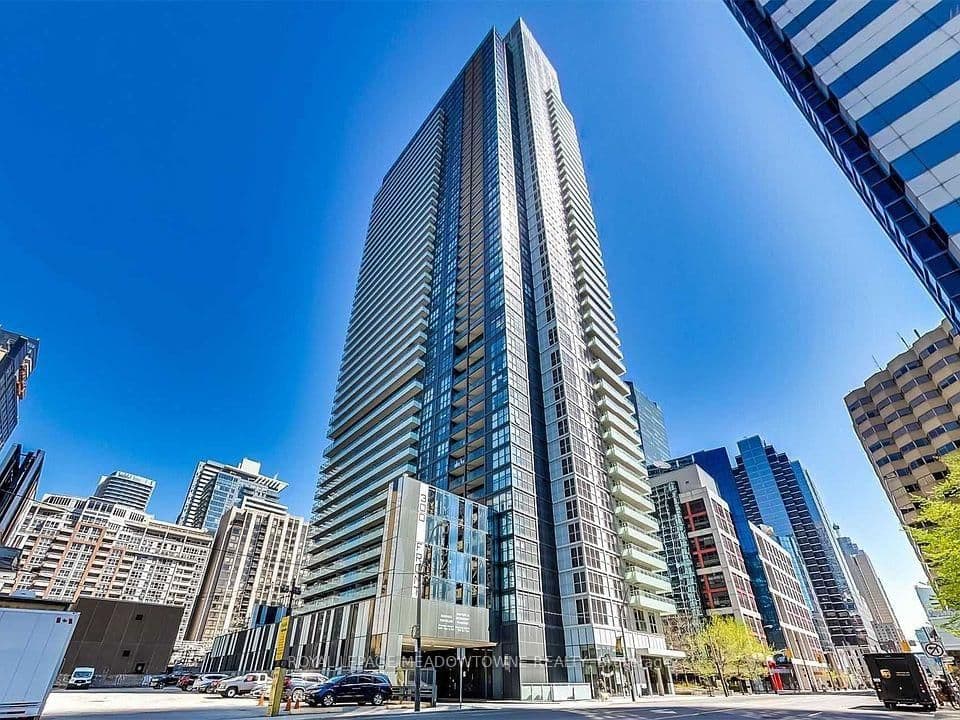 300 Front Street, Unit 601 - Image 1