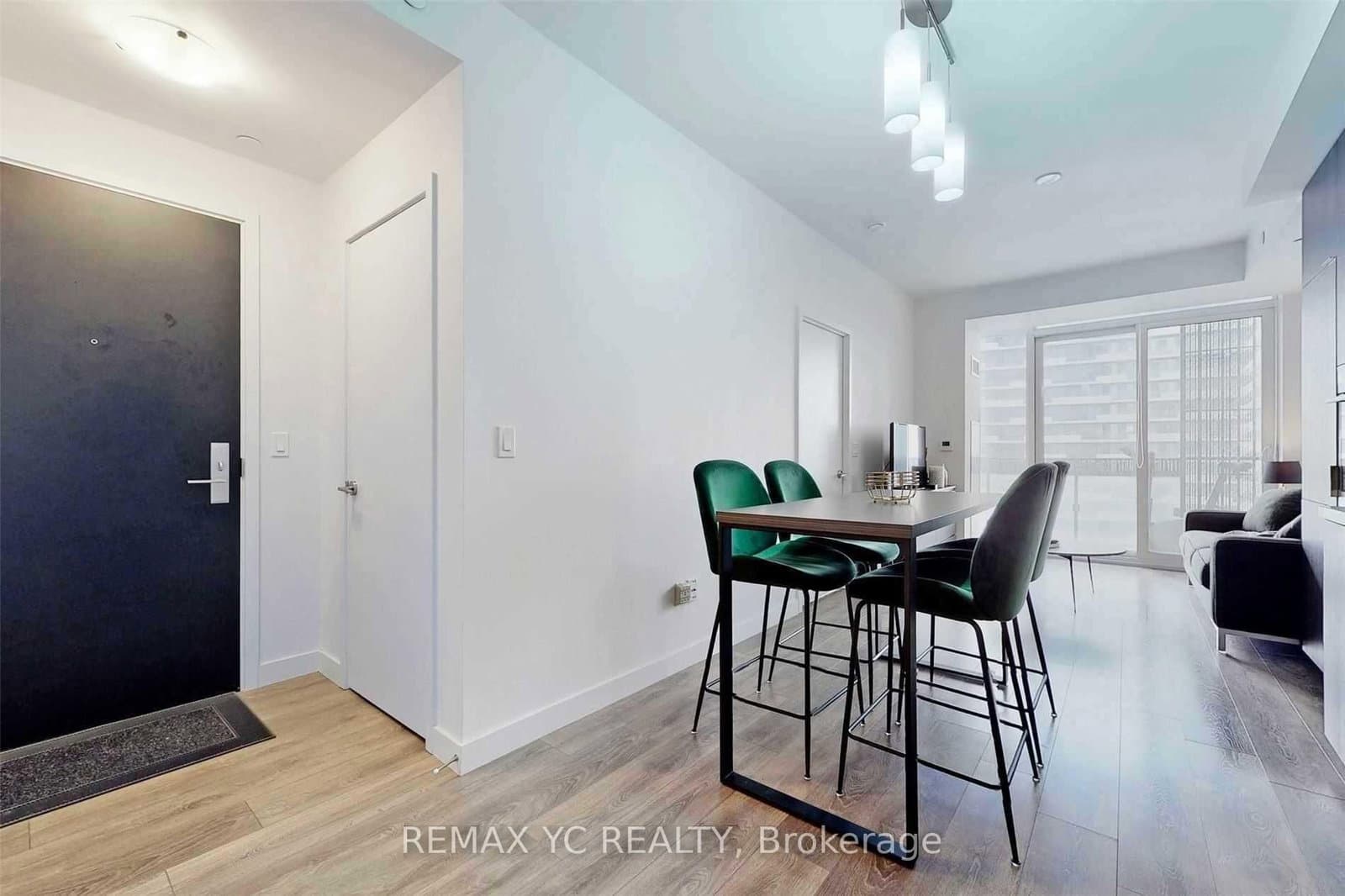 8 Eglinton Avenue E, Unit 2212 - Image 2