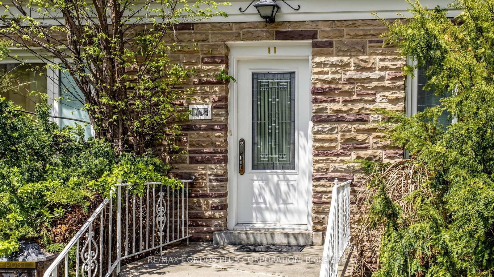 78 Spring Garden Avenue - Image 3