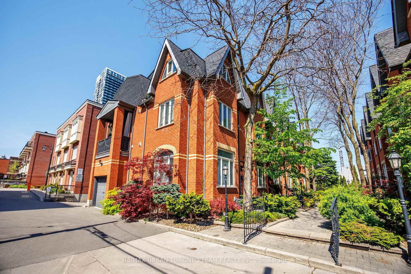 12 Old Primrose Lane - Image 1
