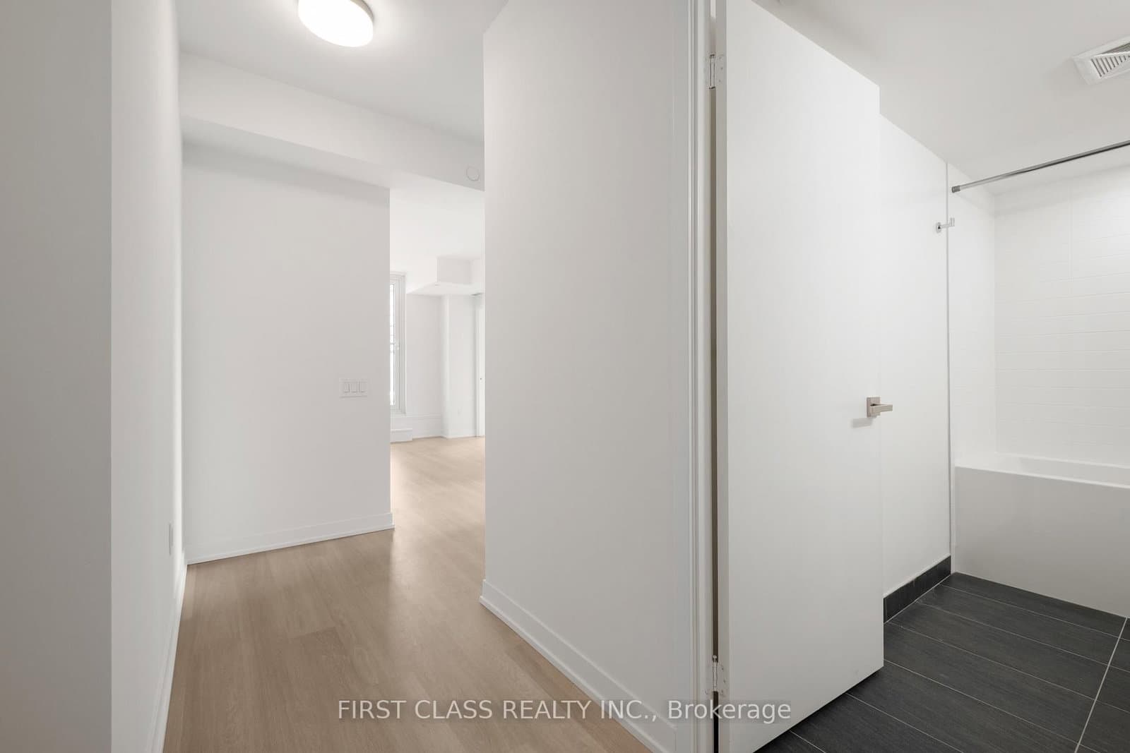 500 Wilson Avenue, Unit 922 - Image 5