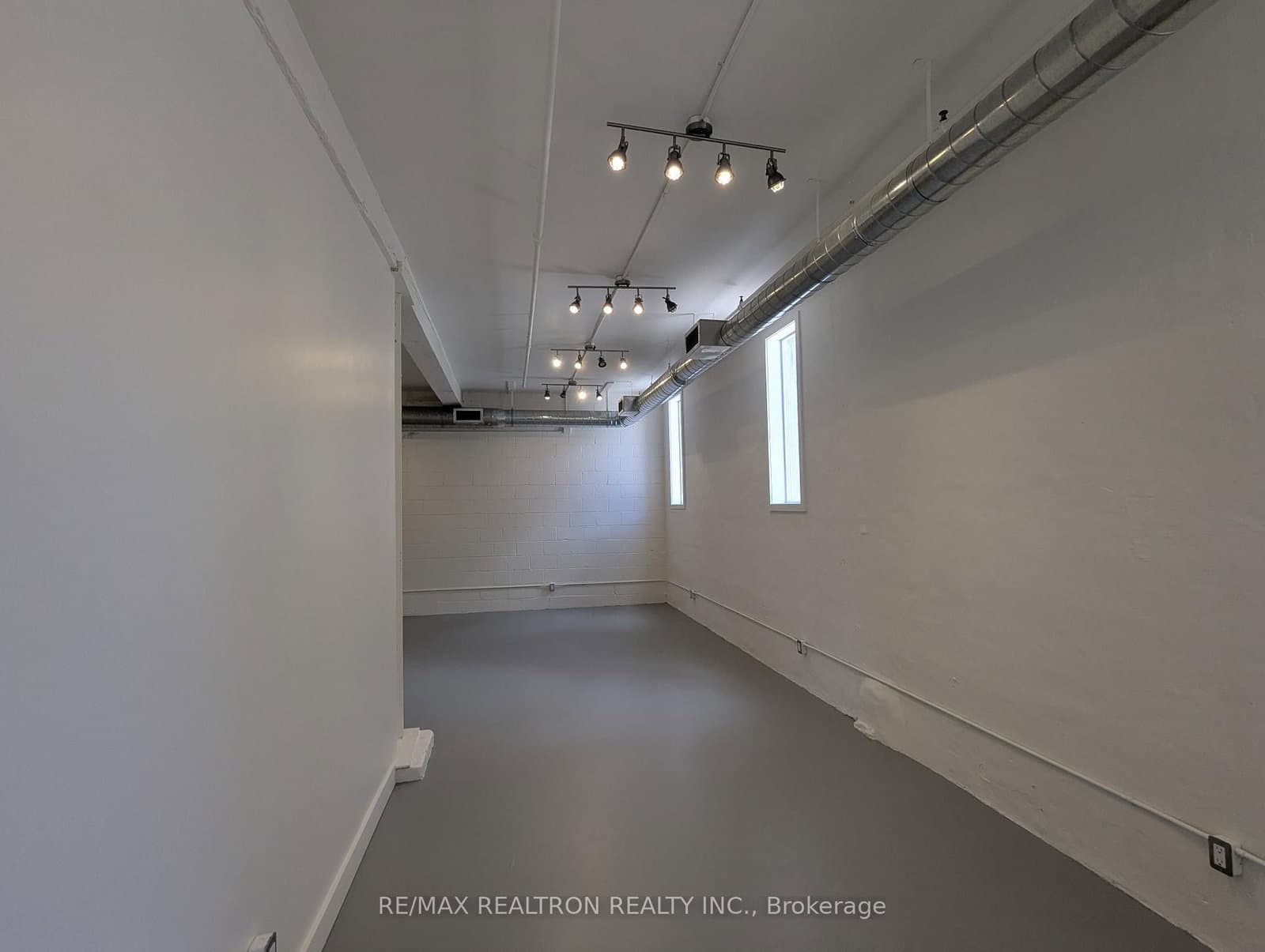 135 Tecumseth Street, Unit 11B - Image 5