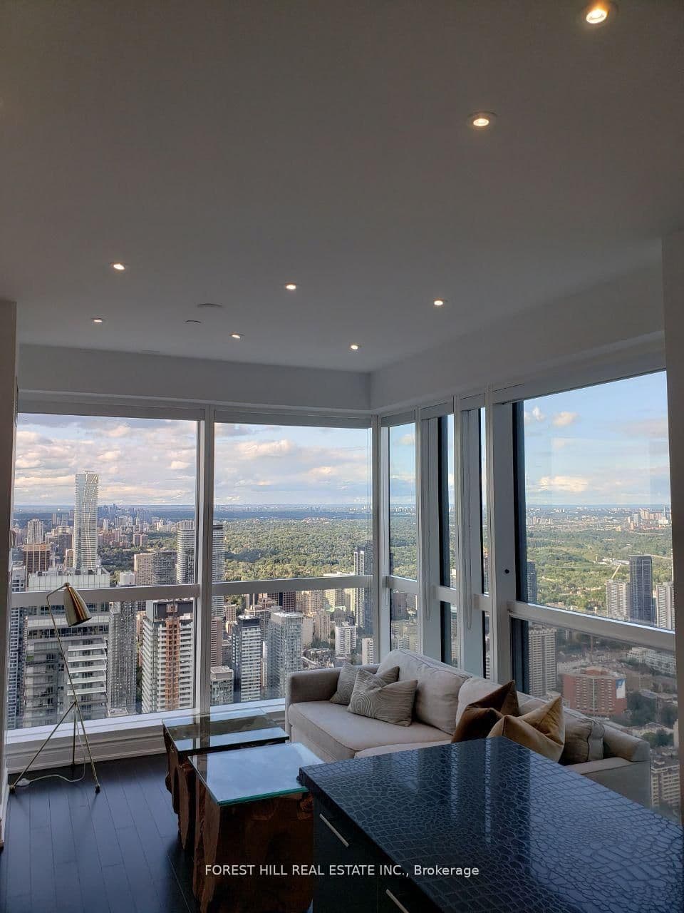 388 Yonge Street, Unit 7401 - Image 5